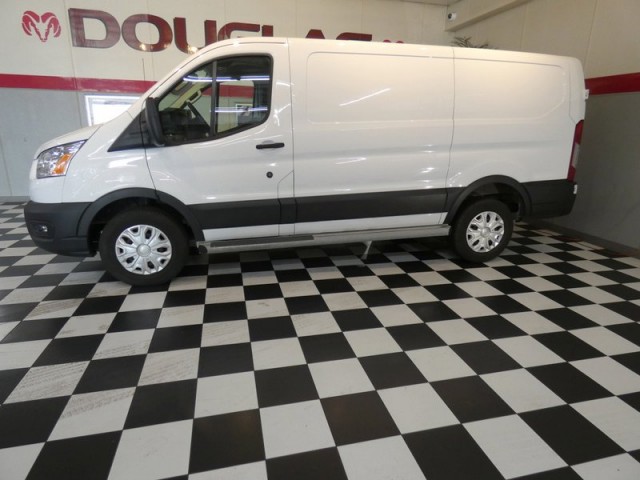2022 Ford Transit Van Base's photo