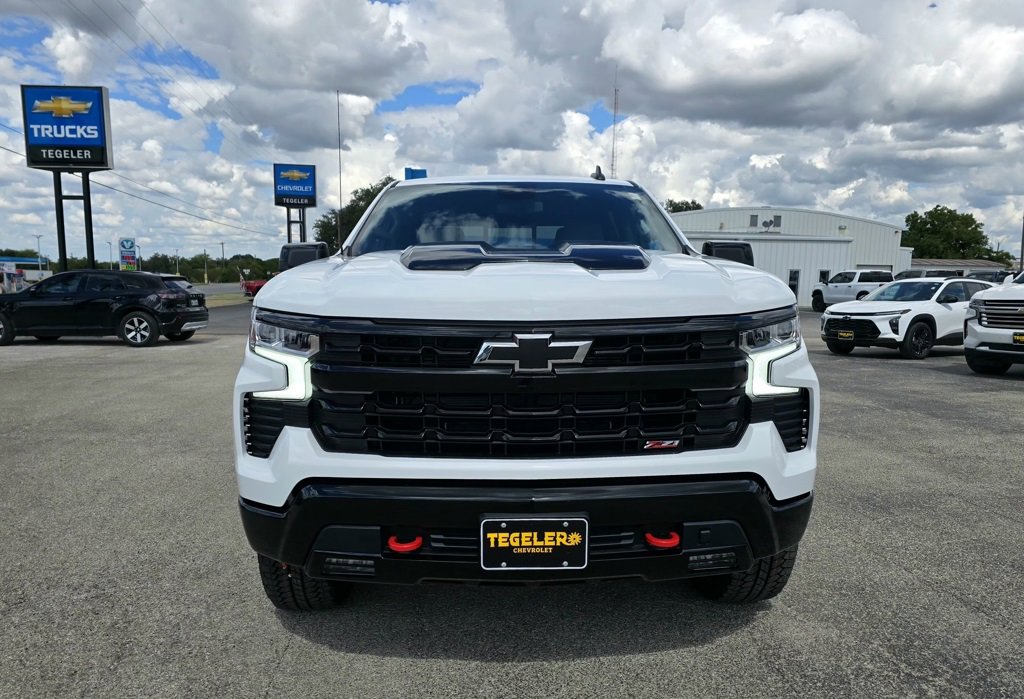 2026 Chevrolet Silverado 1500 LT Trail Boss photo 4