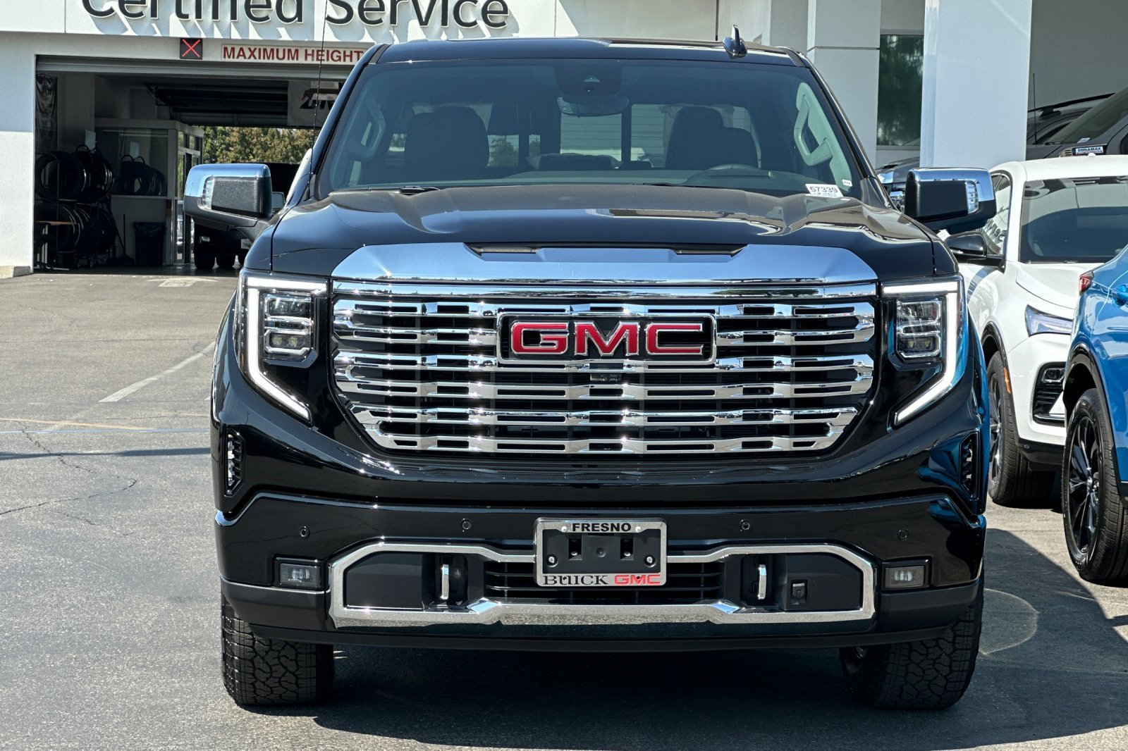2026 Gmc Sierra 1500 Denali photo 3