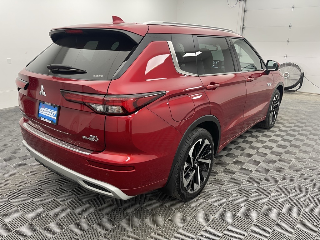 2023 Mitsubishi Outlander PHEV SEL photo 11