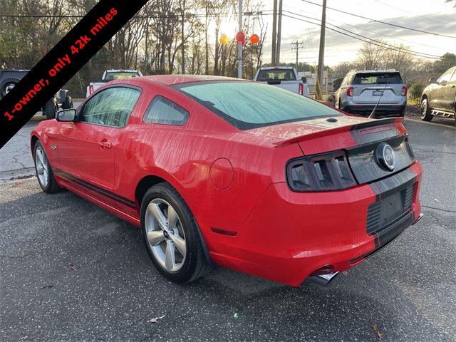 2013 Ford Mustang GT Premium photo 4