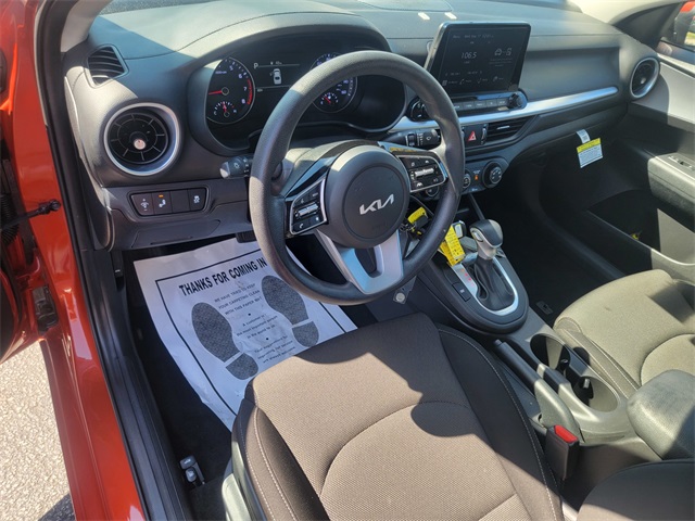 2023 Kia Forte LXS photo 14