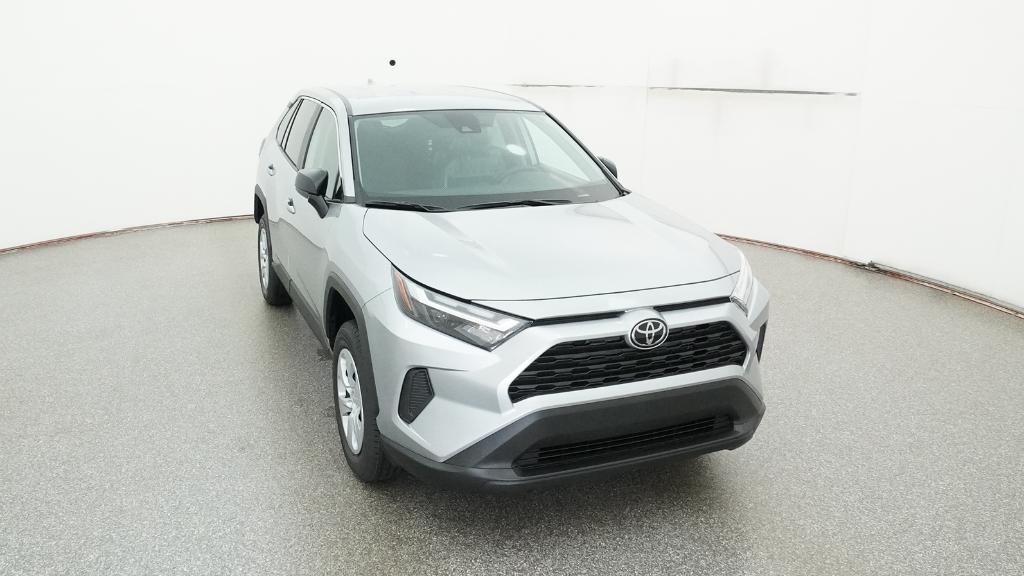 2025 Toyota RAV4 LE photo 32