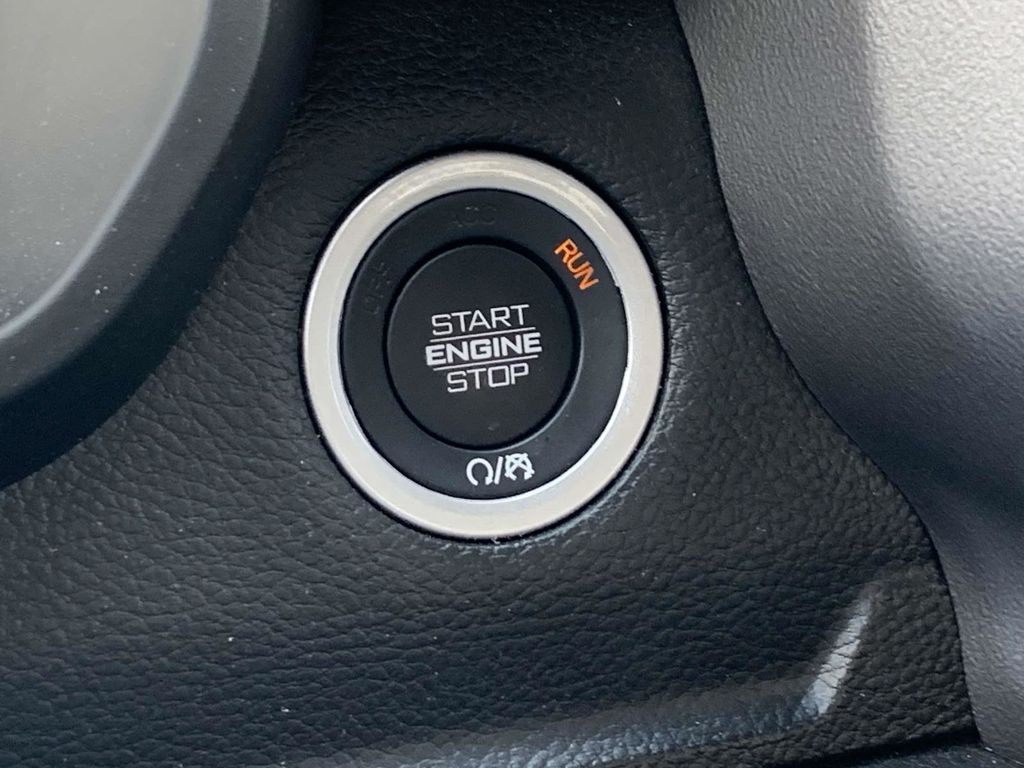2024 Ram 1500 Rebel photo 32