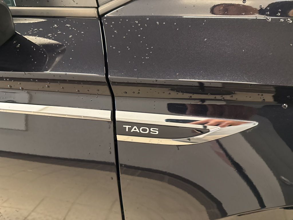 2023 Volkswagen Taos S photo 4