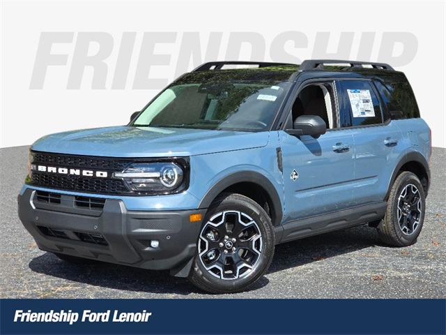 2025 Ford Bronco Sport Outer Banks's photo