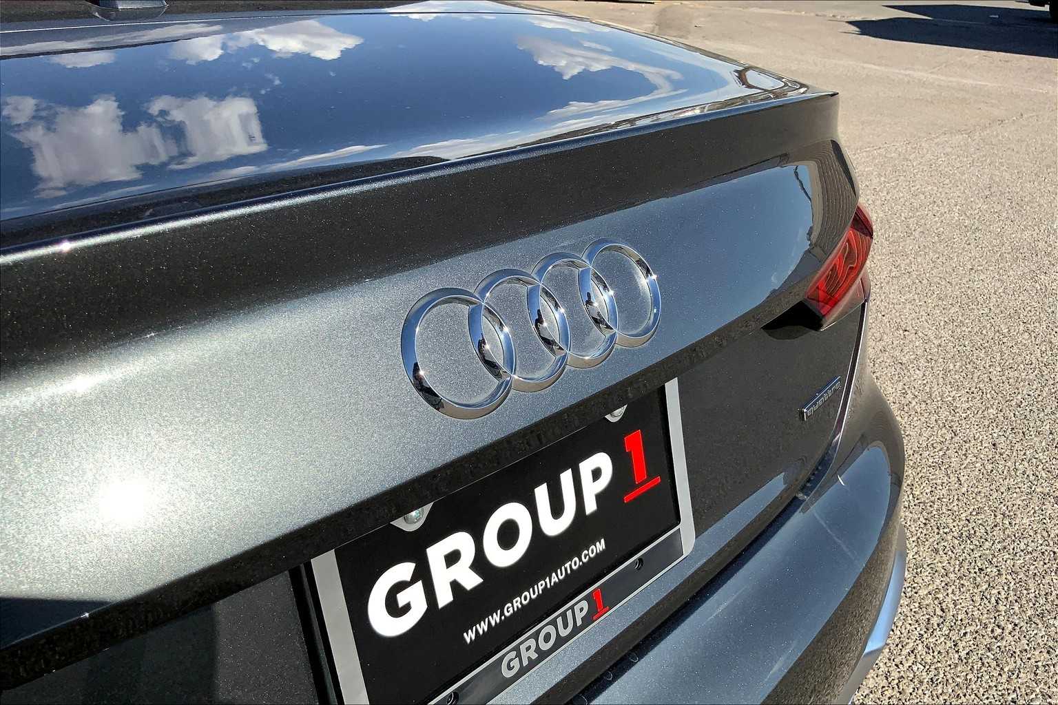2023 Audi A5 Cabriolet S line Premium Plus 45 TFSI Quattro photo 9