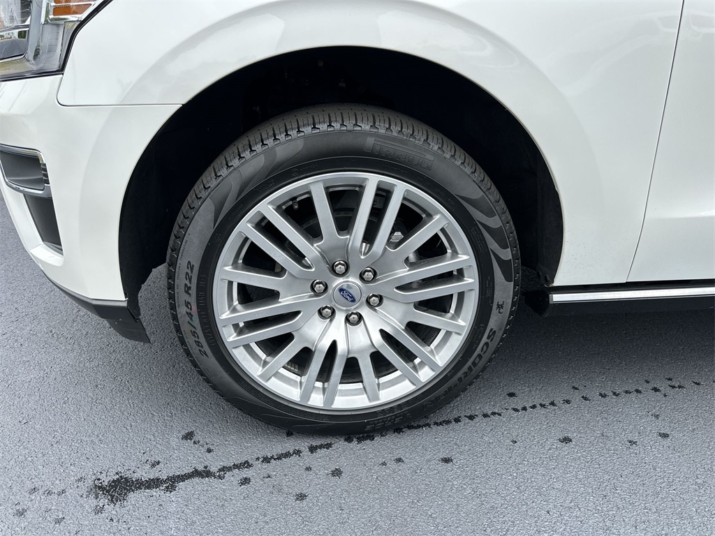 2024 Ford Expedition MAX Limited photo 10