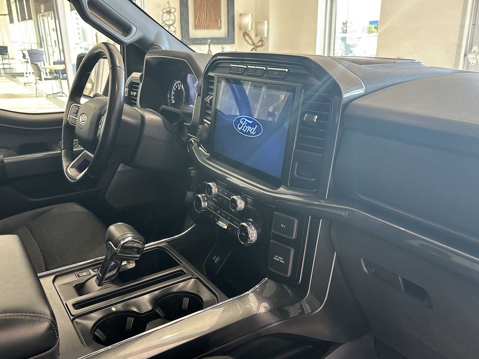 2022 Ford F-150 XLT photo 24