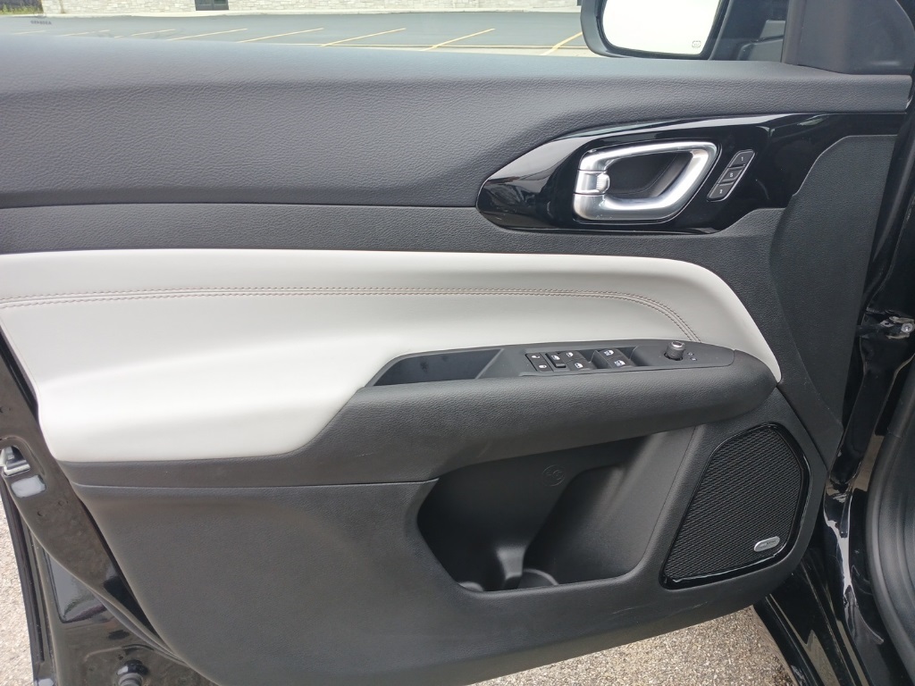 2024 Jeep Compass Limited photo 21