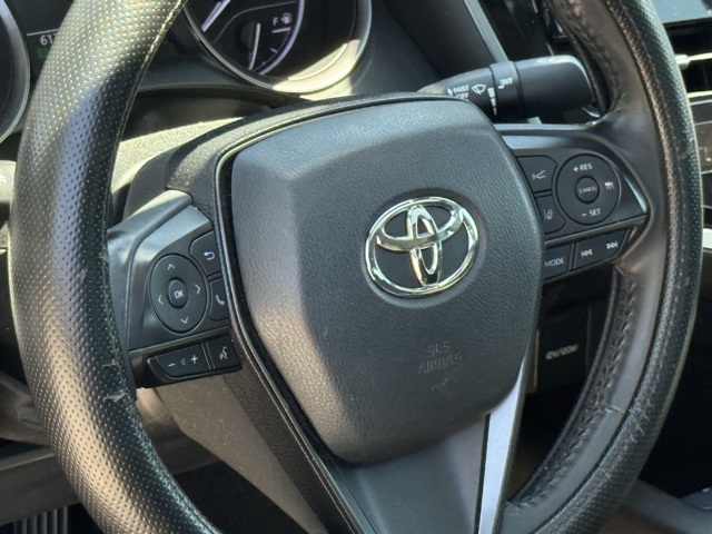 2021 Toyota Camry Hybrid SE photo 13