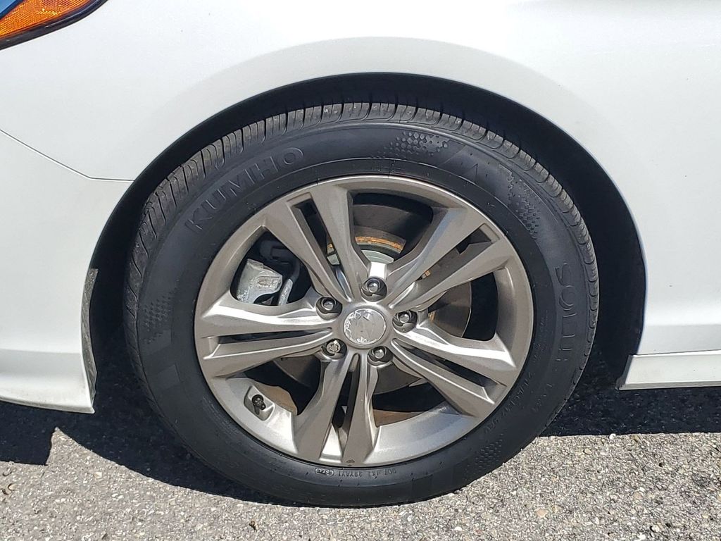 2019 Hyundai Sonata Limited photo 17