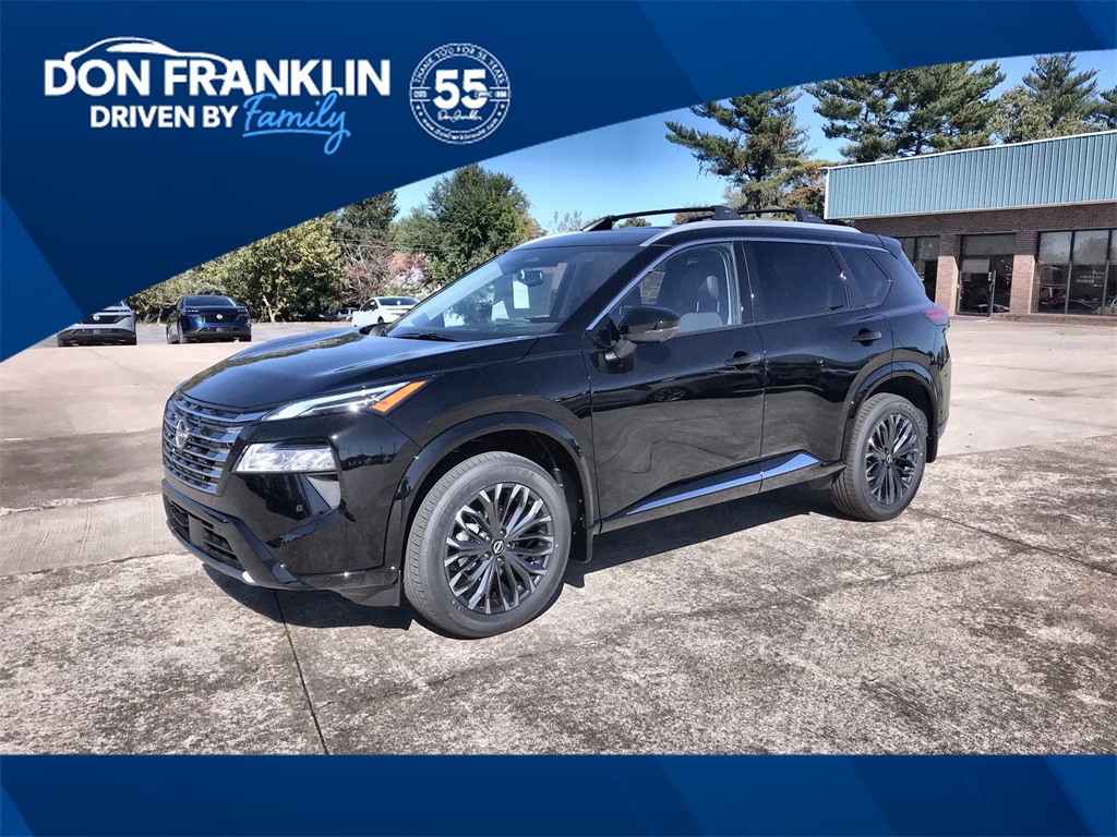 2026 Nissan Rogue Platinum's photo