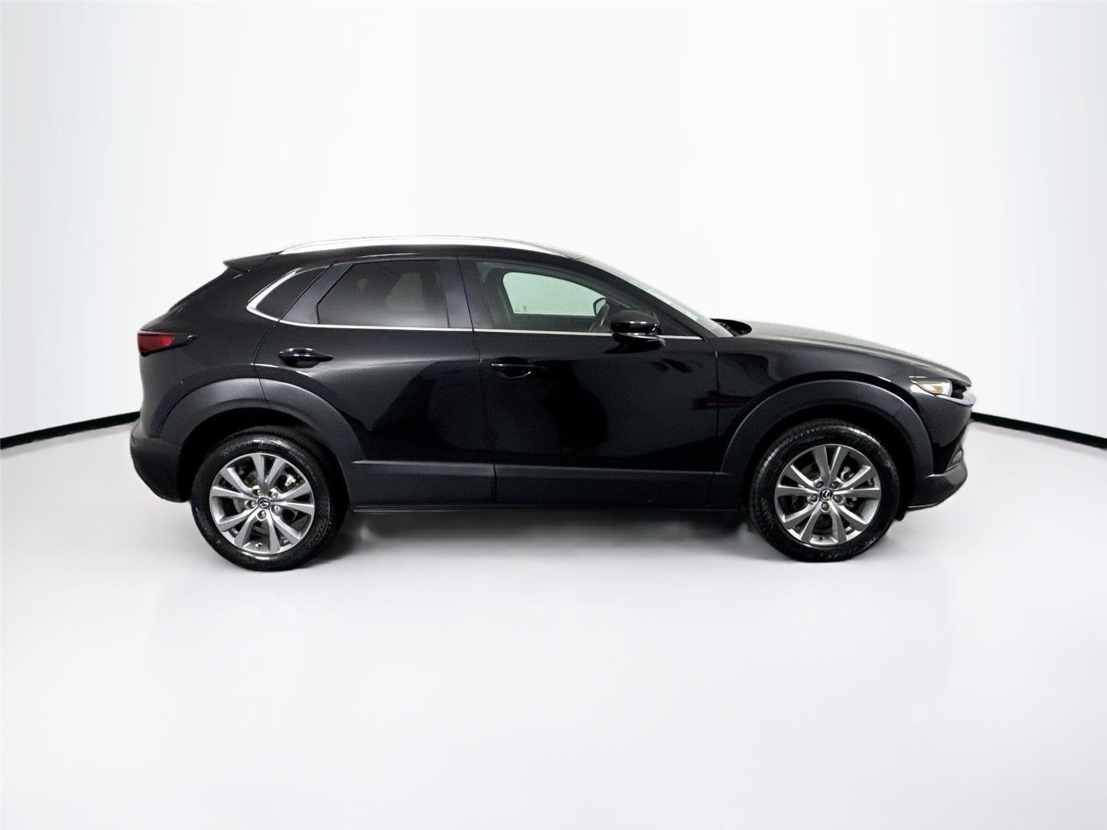 2022 Mazda CX-30 2.5 Select photo 5