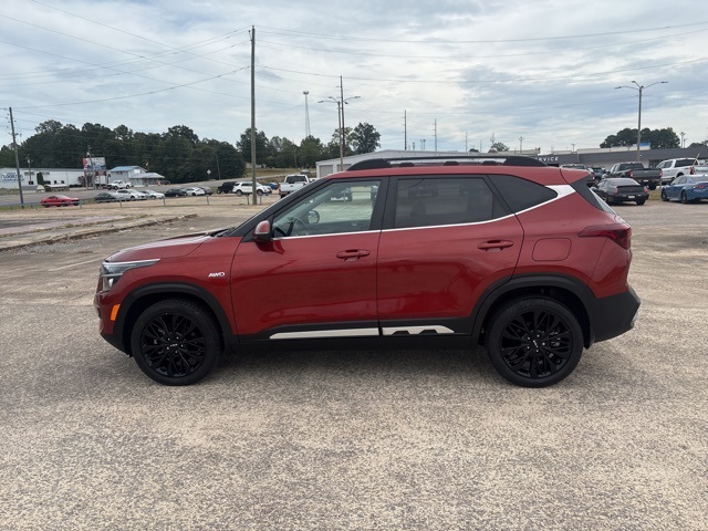 2022 Kia Seltos Nightfall Edition photo 4