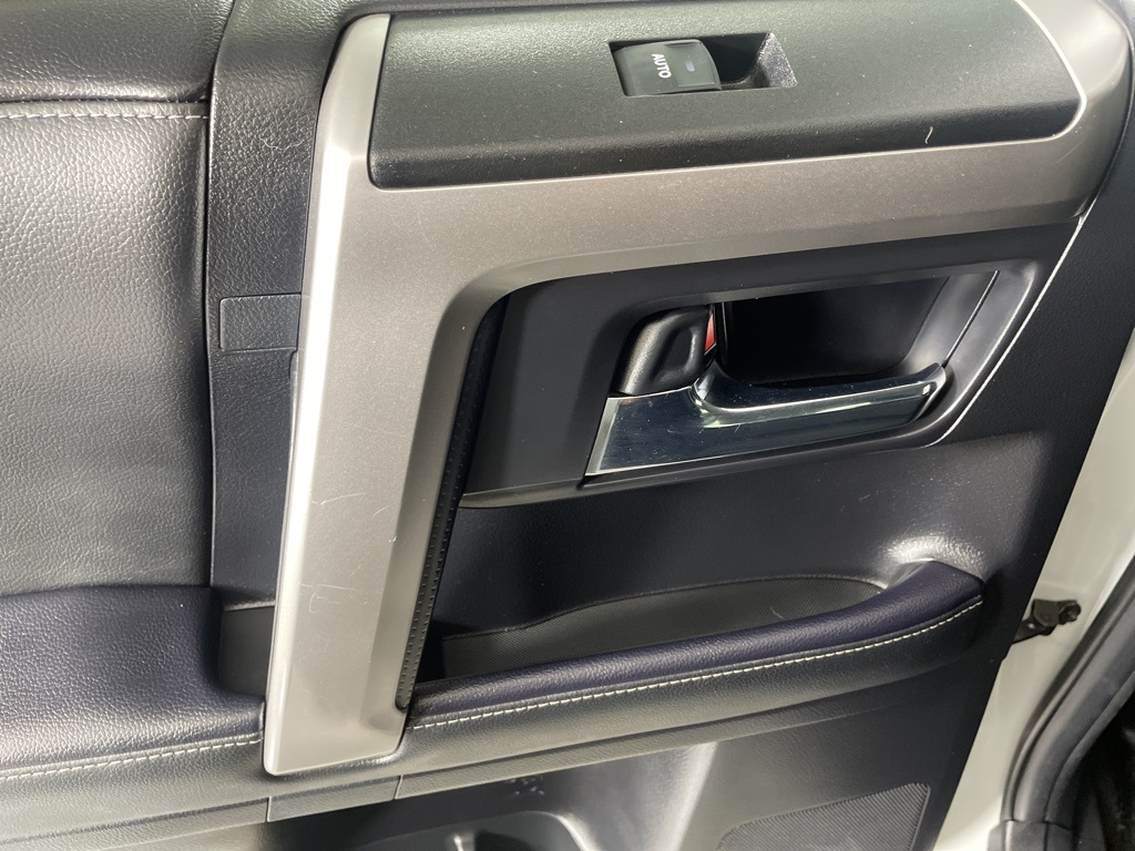2024 Toyota 4Runner SR5 photo 30