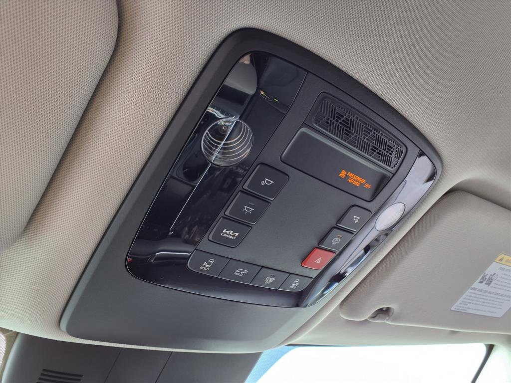2026 Kia Carnival EX photo 17