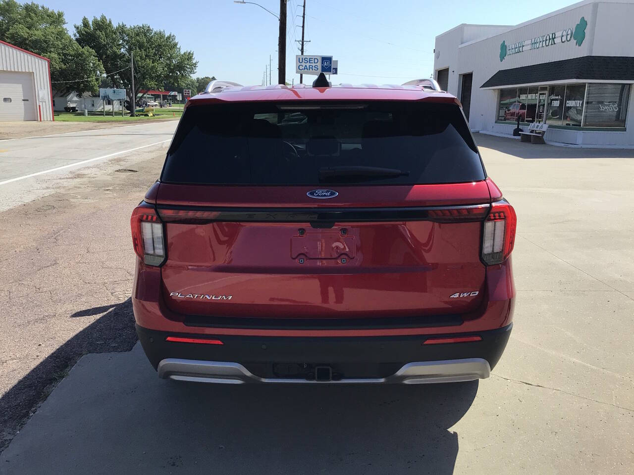 2025 Ford Explorer Platinum photo 3