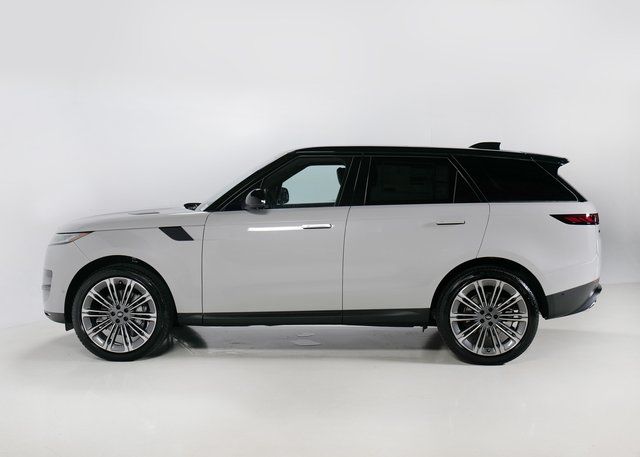 2025 Land Rover Range Rover Sport SE photo 5