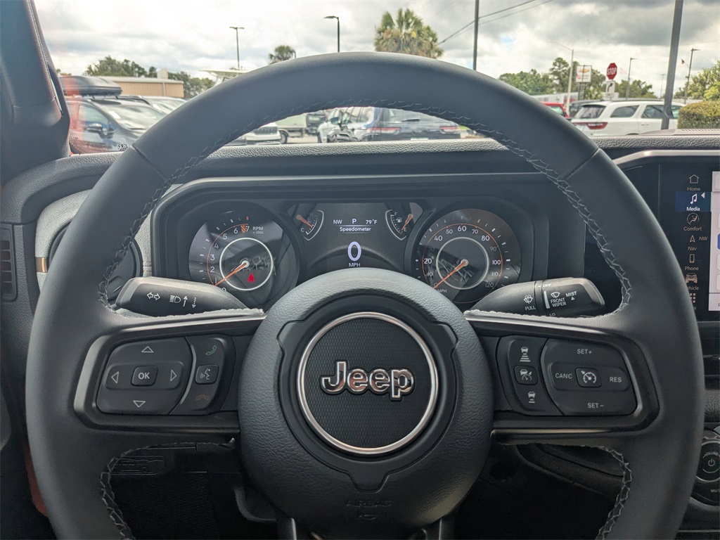 2025 Jeep Gladiator Sport S photo 22