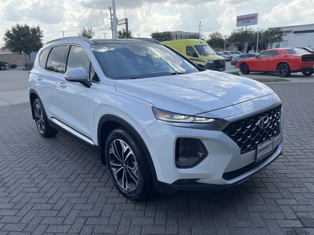 2020 Hyundai Santa Fe SEL photo 3