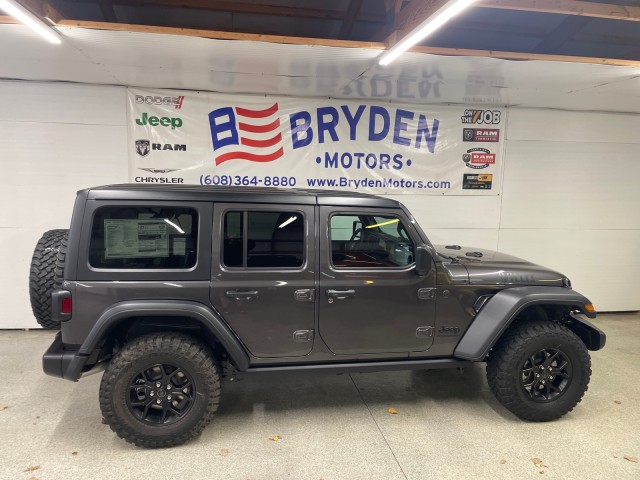 2026 Jeep Wrangler 4-Door Willys's photo