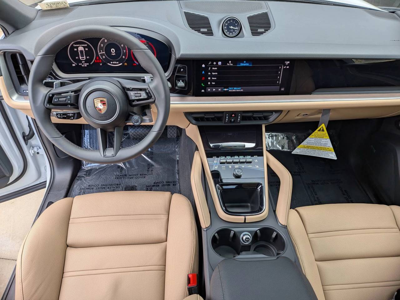 2026 Porsche Cayenne Coupe photo 21