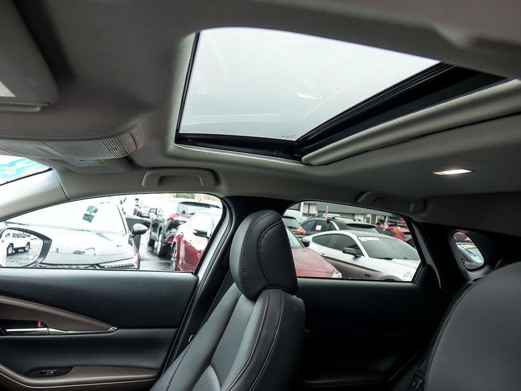 2023 MAZDA CX-30 - Image 13