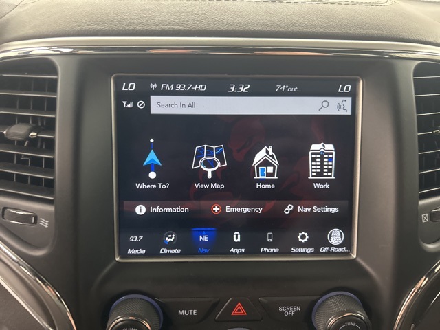 2018 Jeep Grand Cherokee Overland photo 16