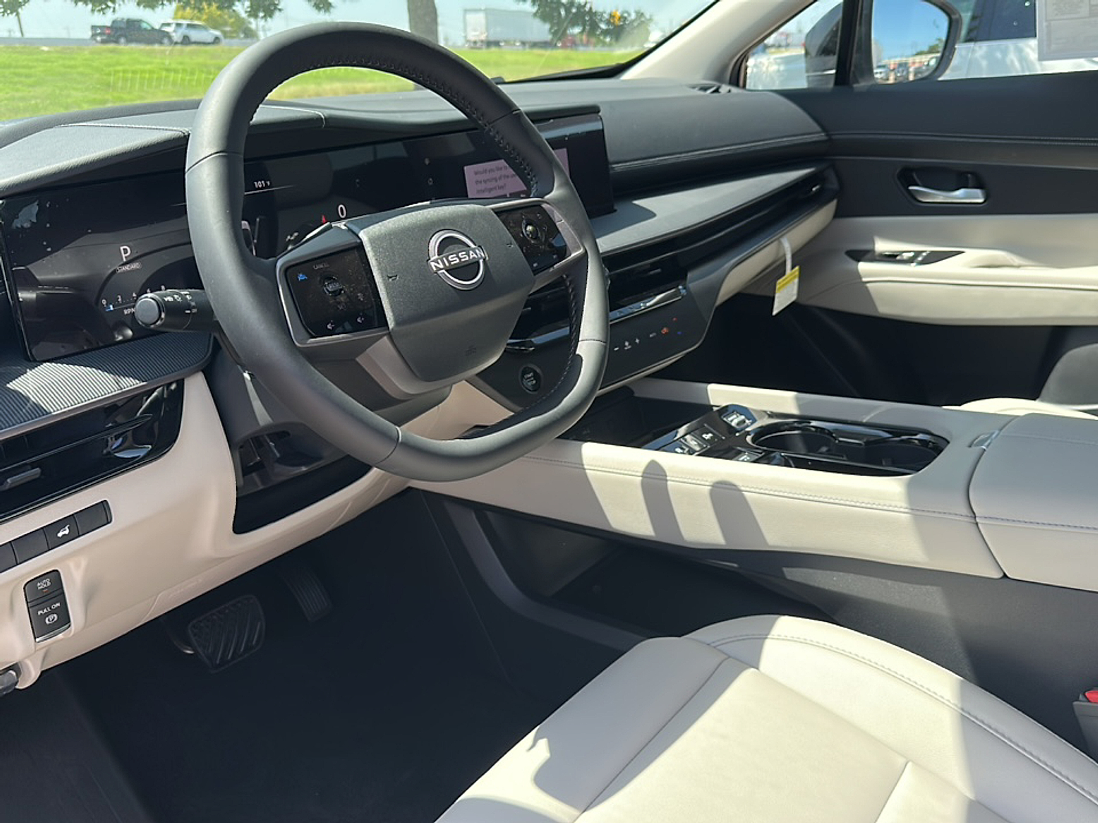 2025 Nissan Murano SV photo 2