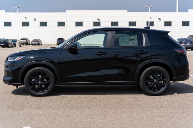 2023 Honda HR-V Sport photo 3