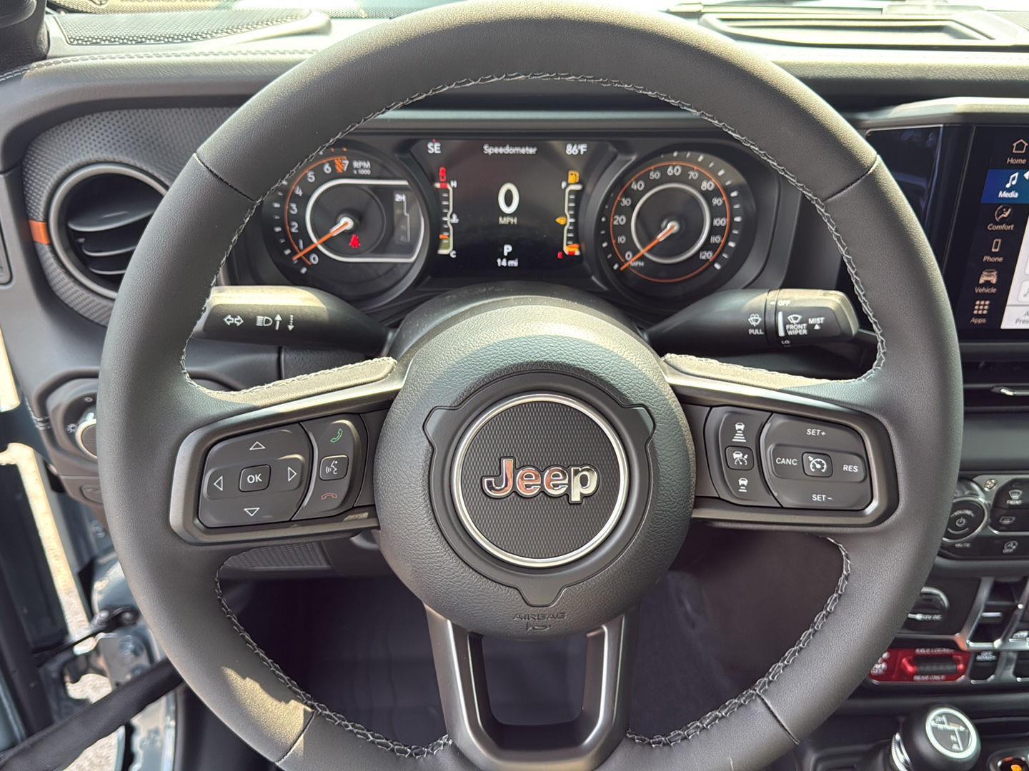 2025 Jeep Gladiator Mojave photo 15