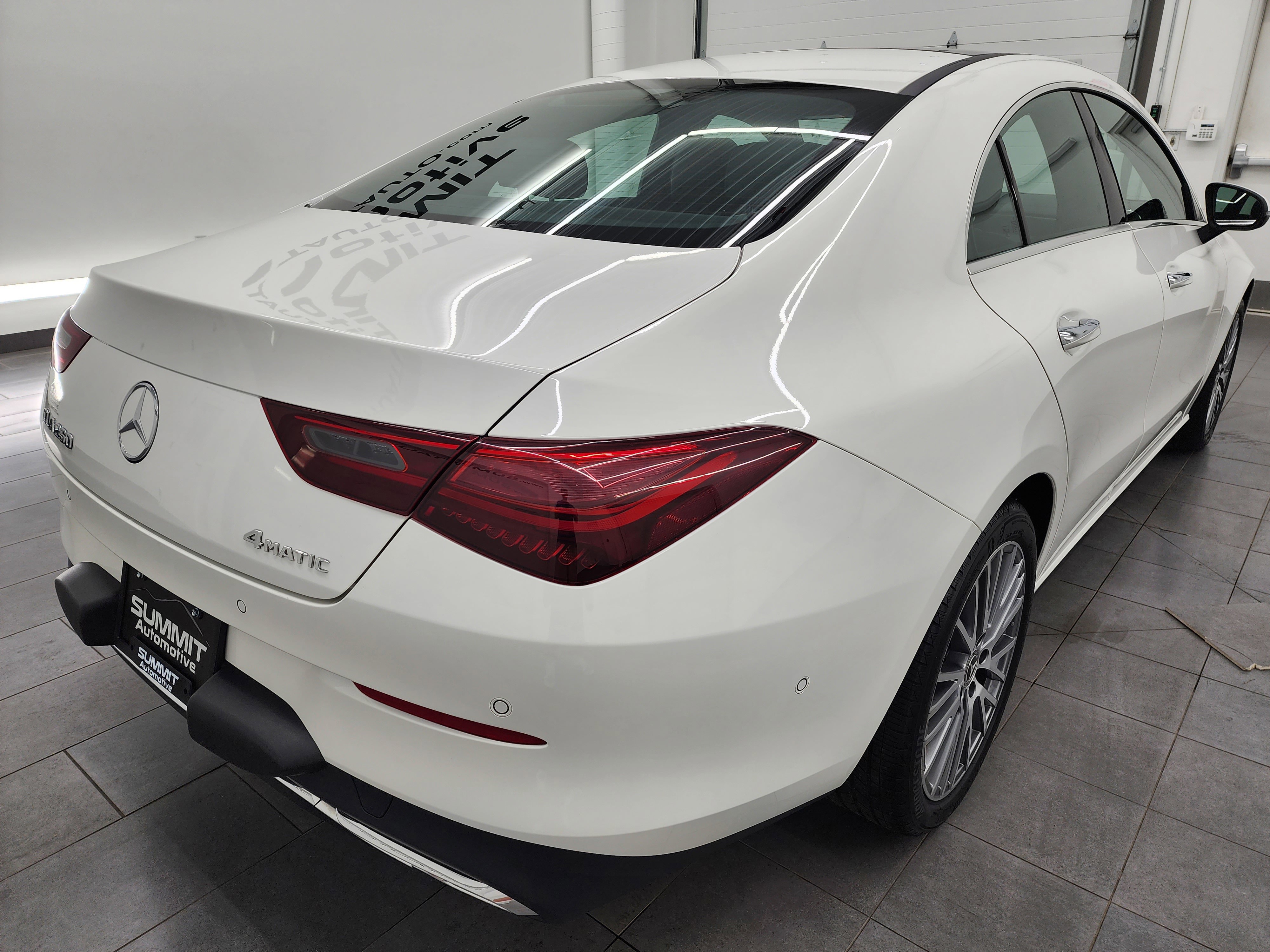 2025 Mercedes Benz CLA 250 4MATIC photo 3