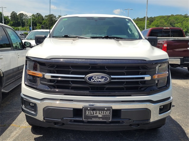 2024 Ford F-150 XLT photo 2