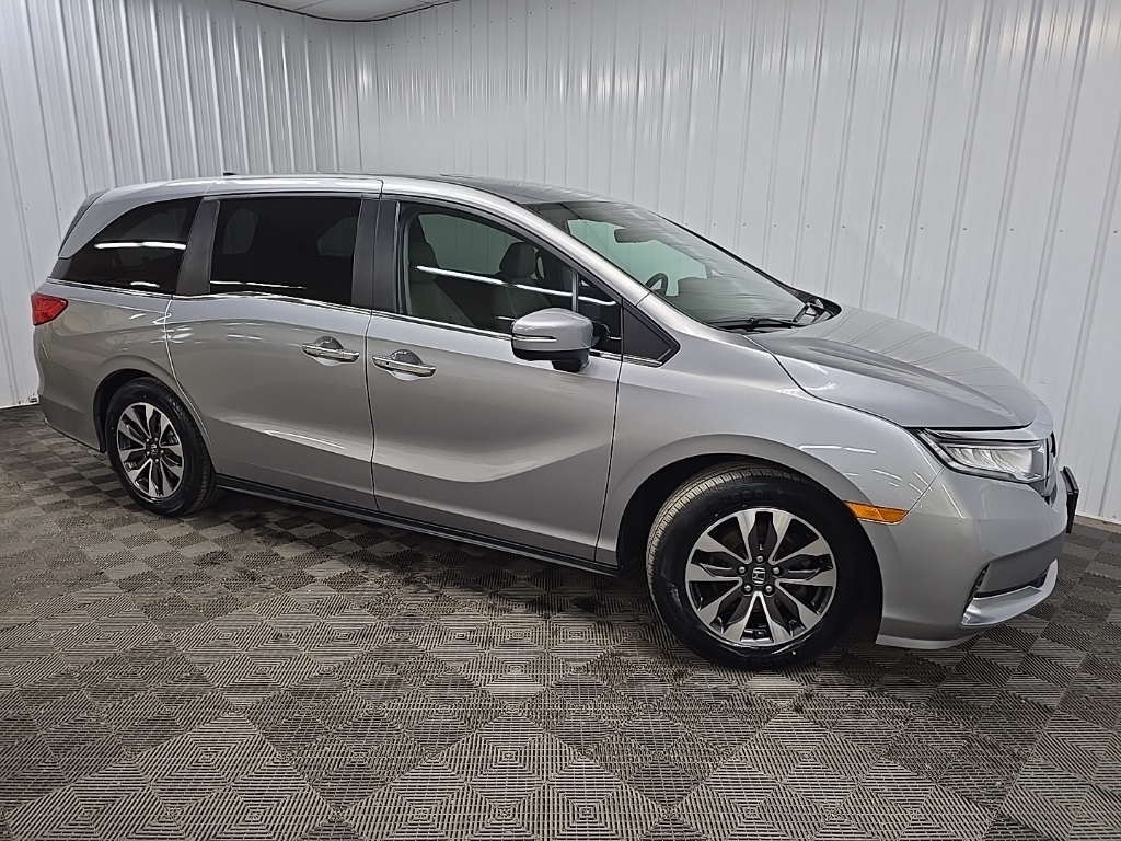 2022 Honda Odyssey EX-L's photo