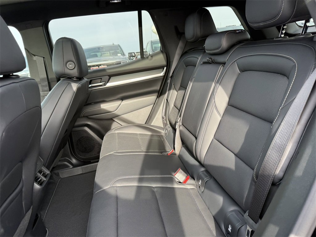 2026 GMC TERRAIN - Image 32