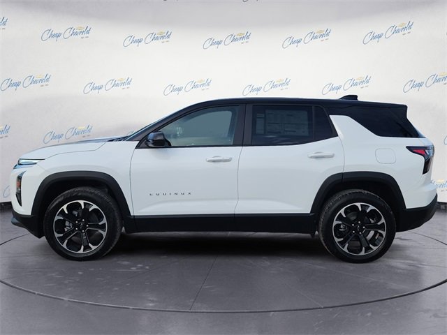 2026 Chevrolet Equinox LT photo 2