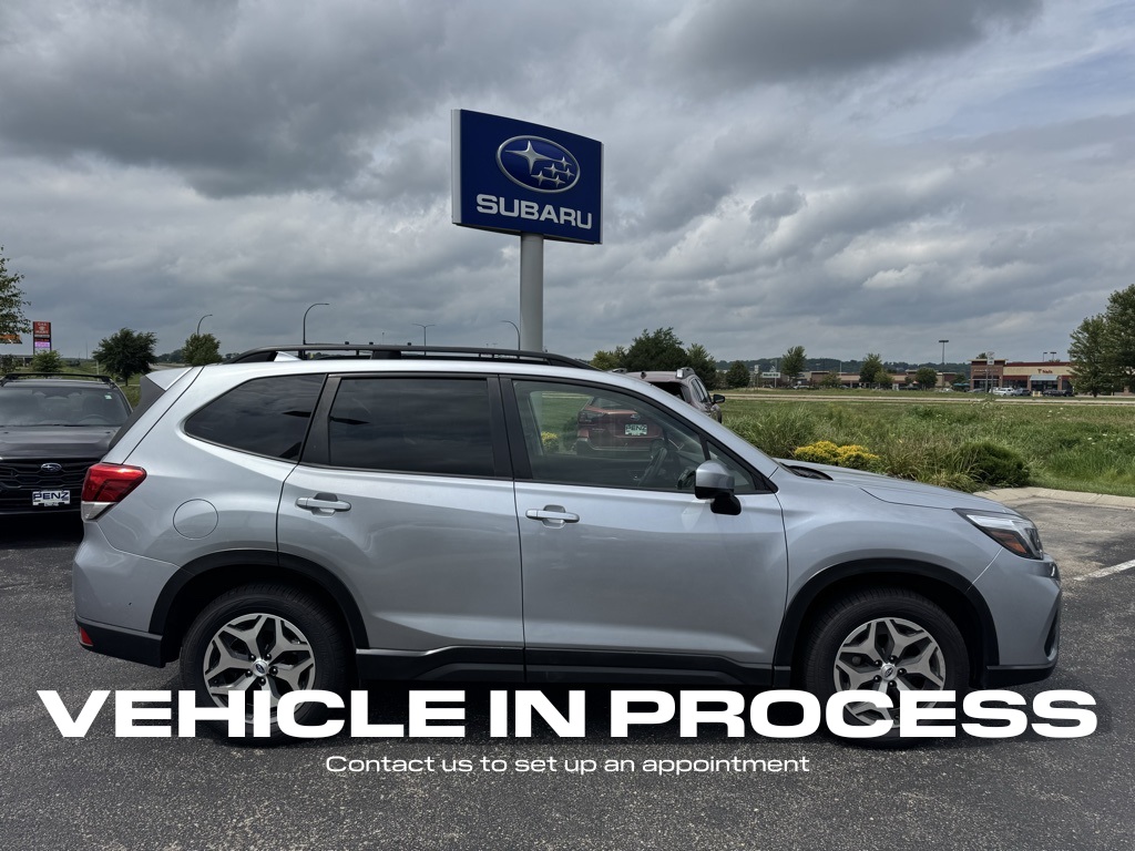 Used 2021 Subaru Forester Premium with VIN JF2SKAFC2MH591421 for sale in Rochester, Minnesota