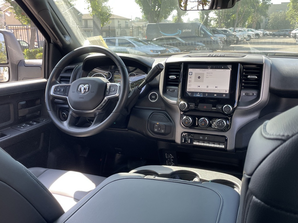 2026 Ram 3500 Tradesman photo 17