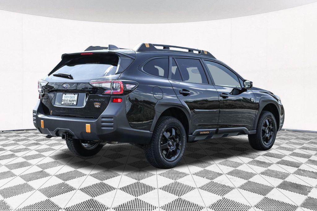 2022 Subaru Outback Wilderness photo 3
