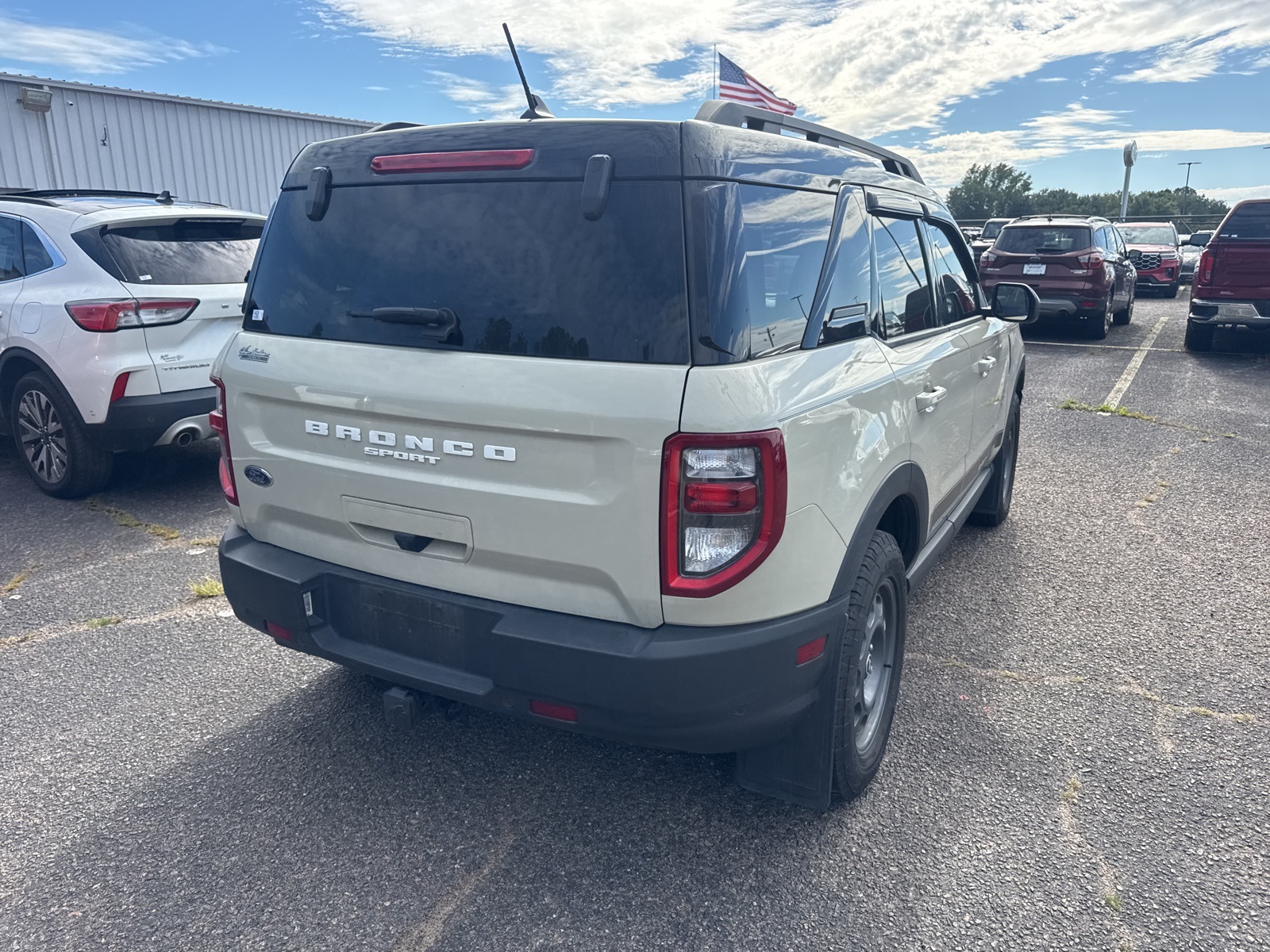 2024 Ford Bronco Sport Outer Banks photo 6