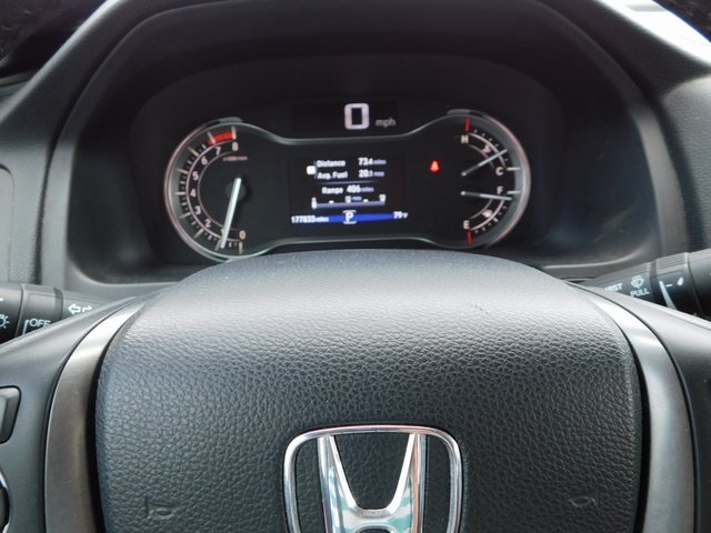 2016 Honda Pilot EX-L photo 39