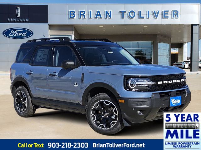 2025 Ford Bronco Sport Outer Banks's photo