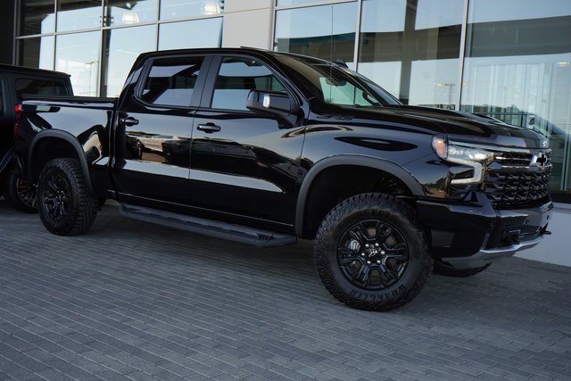 2026 Chevrolet Silverado ZR2's photo