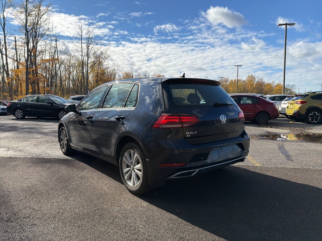 2018 Volkswagen Golf TSI SE photo 4