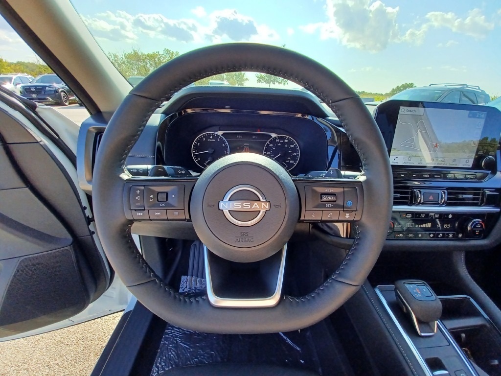 New 2024 Nissan Pathfinder SL SUV in Lindenhurst N22988 Zeigler