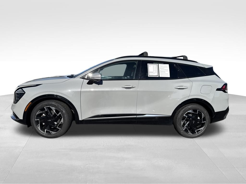 2023 Kia Sportage photo 3