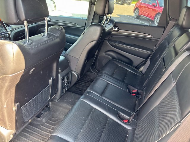 2021 Jeep Grand Cherokee Anniversary Edition photo 4