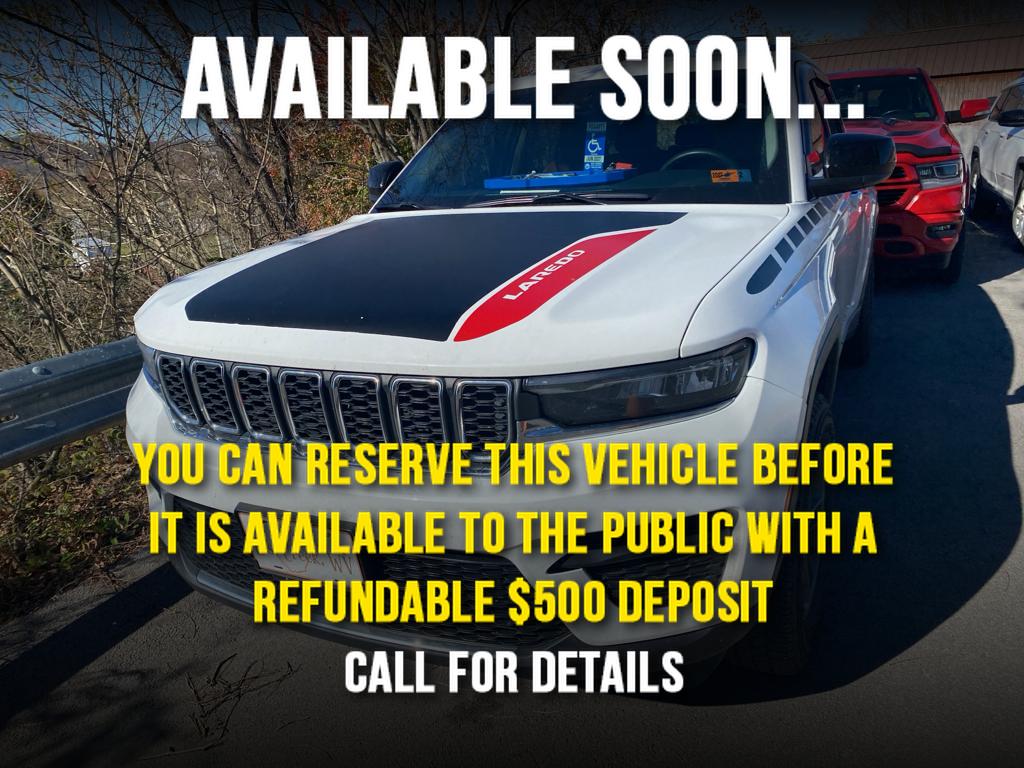 2023 Jeep Grand Cherokee Laredo's photo