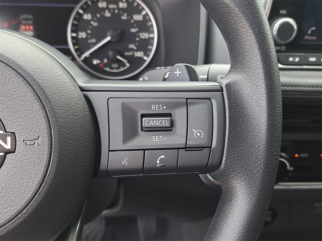 2024 Nissan Rogue S photo 25